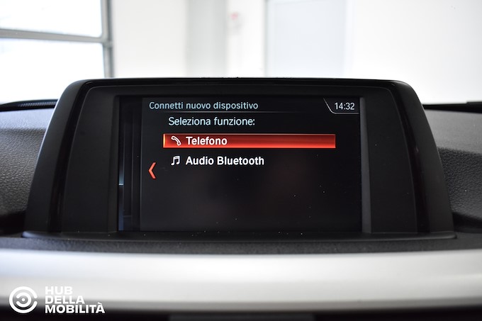 BMW 320d xDrive Touring Business Advantage